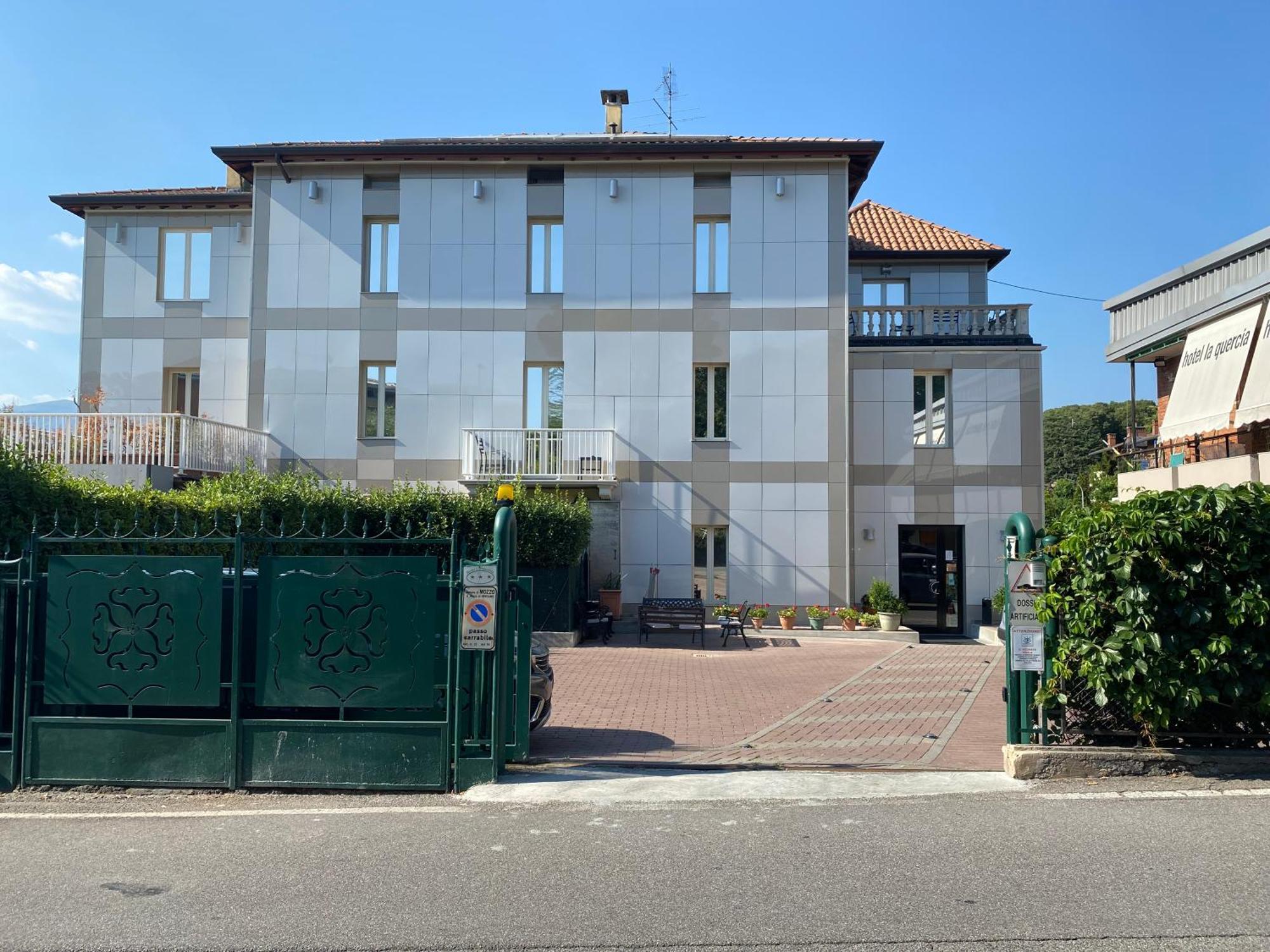 Hotel La Quercia Моццо Экстерьер фото